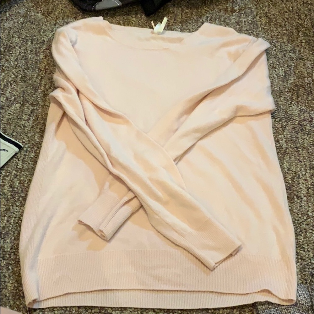 Light pink sweater